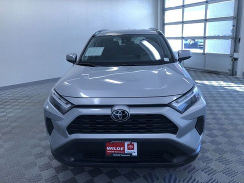 Used 2025 Toyota RAV4 XLE AWD/4WD image 15