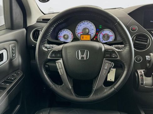 Used 2015 Honda Pilot Touring image 14