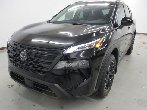 New 2026 Nissan Rogue SV image 1