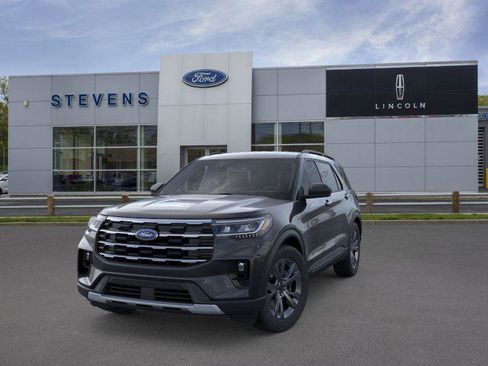 New 2026 Ford Explorer Active image 3