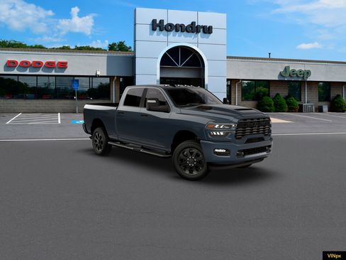 New 2026 RAM 2500 Big Horn AWD/4WD image 5