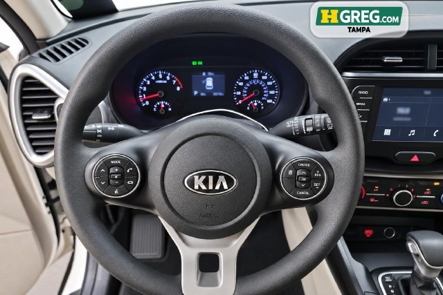 Used 2020 Kia Soul LX FWD image 12