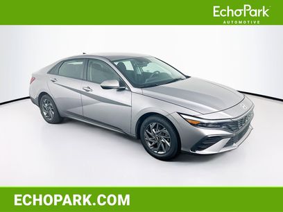 Used 2024 Hyundai Elantra SEL