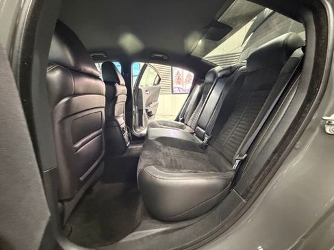 Used 2018 Dodge Charger R/T image 46