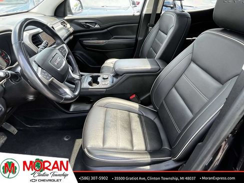 Certified 2022 GMC Acadia Denali w/ GMC Pro Grade Package AWD/4WD image 16