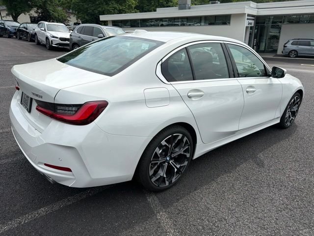 Certified 2025 BMW 330i xDrive Sedan w/ Convenience Package AWD/4WD image 6