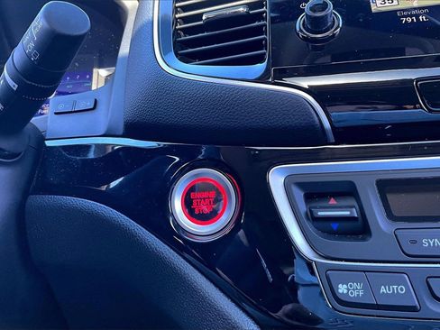 Used 2022 Honda Pilot Elite image 28