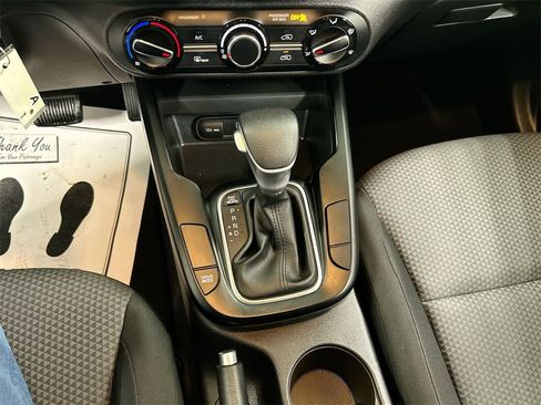 Certified 2023 Kia Soul LX image 17