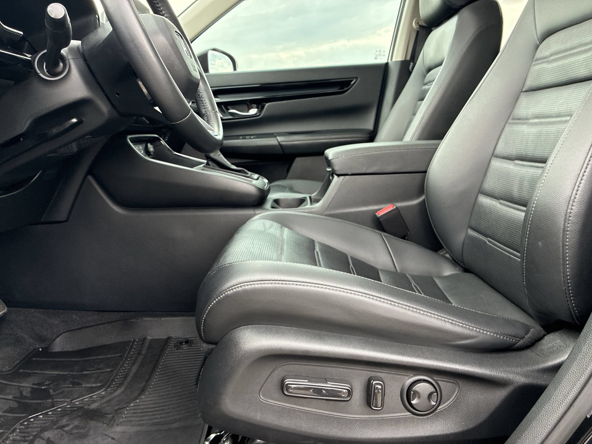 Certified 2024 Honda CR-V EX-L image 18