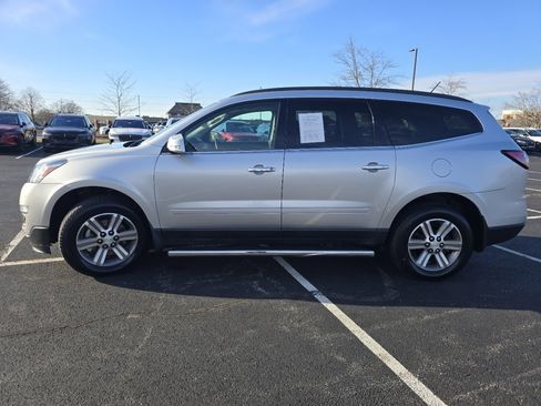 Used 2015 Chevrolet Traverse LT image 15