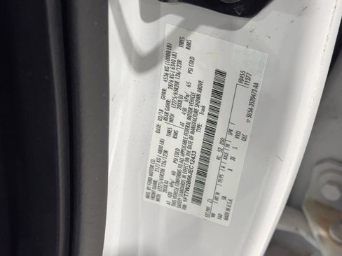 Used 2018 Ford F250 Lariat w/ Lariat Value Package image 50