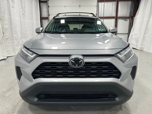 Used 2025 Toyota RAV4 XLE image 2