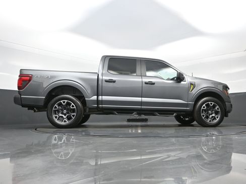 Used 2024 Ford F150 STX AWD/4WD image 31