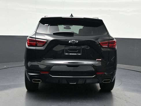 Used 2023 Chevrolet Blazer RS w/ Enhanced Convenience Package FWD image 4