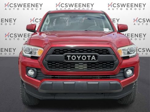 Used 2018 Toyota Tacoma SR5 image 8