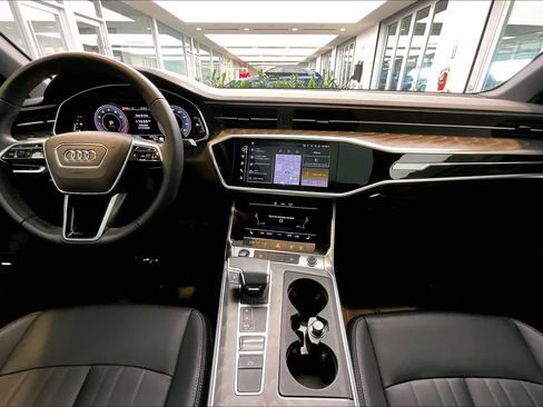 Certified 2025 Audi A6 2.0T Premium w/ Convenience Plus Package image 16