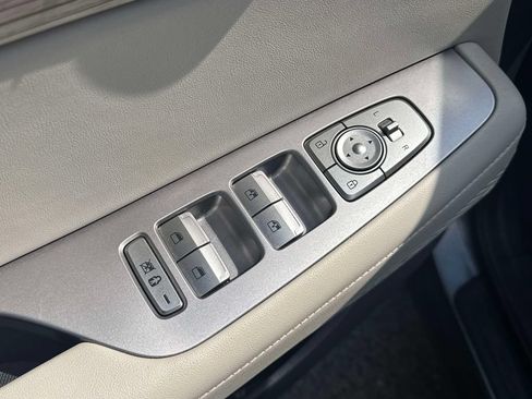 Used 2021 Hyundai Palisade SEL FWD image 15