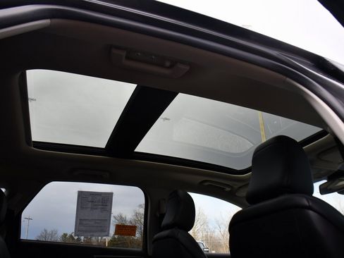 Used 2022 Ford Edge SEL w/ Convenience Package image 17