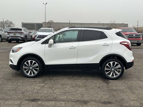Certified 2022 Buick Encore Preferred w/ Safety Package image 7