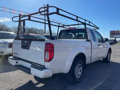 Used 2019 Nissan Frontier S image 6