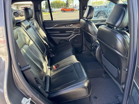 New 2026 Jeep Grand Cherokee Limited w/ Limited Altitude Package image 16