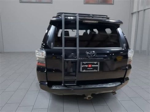 Used 2018 Toyota 4Runner SR5 image 13