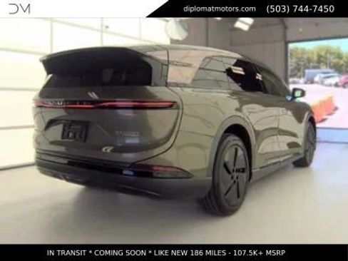 Used 2026 Lucid Gravity Grand Touring AWD/4WD image 5