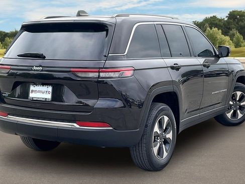 Used 2022 Jeep Grand Cherokee Limited 4xe AWD/4WD image 12