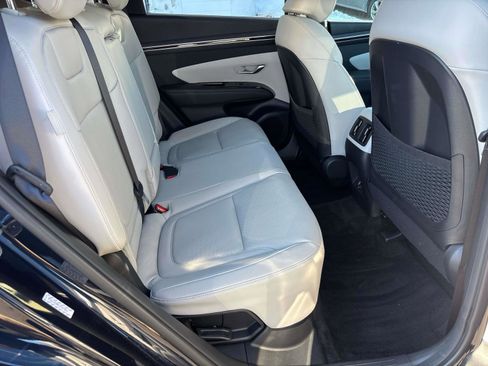 Used 2024 Hyundai Tucson Limited AWD/4WD image 16