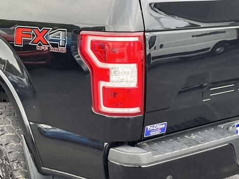 Used 2019 Ford F150 XLT w/ Equipment Group 302A Luxury AWD/4WD image 5