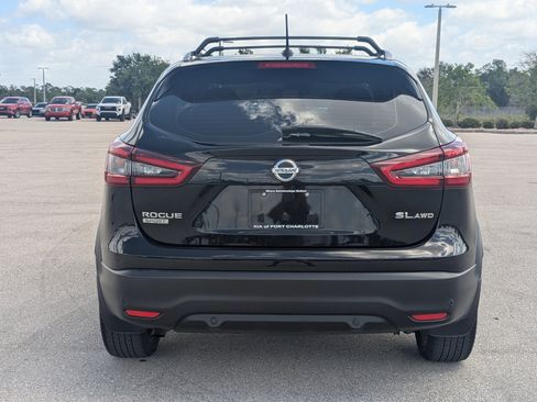Used 2021 Nissan Rogue Sport SL image 6