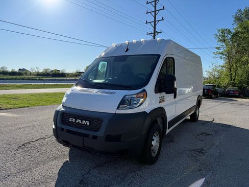 Used 2022 RAM ProMaster 2500 FWD image 2