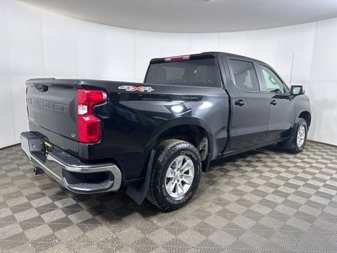 Used 2023 Chevrolet Silverado 1500 LT AWD/4WD image 3