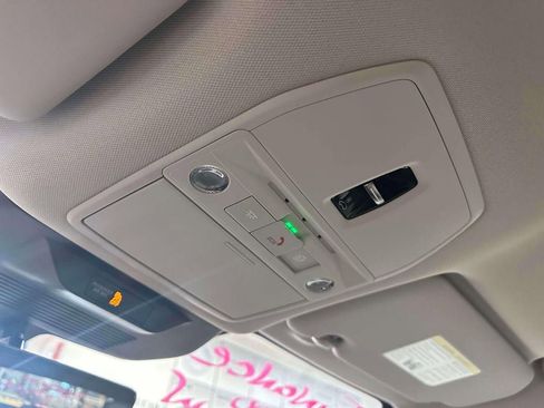 New 2026 Nissan Leaf Platinum+ w/ Floor Mat Package (Platinum+) image 30