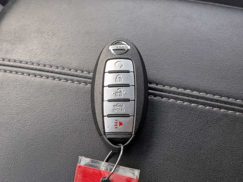 Used 2020 Nissan Sentra SV FWD image 29