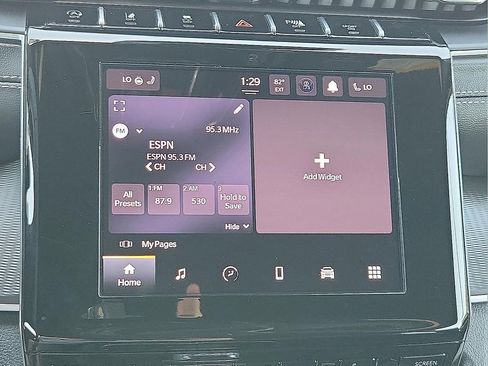 Used 2025 Jeep Grand Cherokee Altitude AWD/4WD image 14