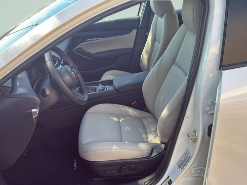 New 2026 MAZDA MAZDA3 2.5 S Sedan w/ Preferred Pkg image 22