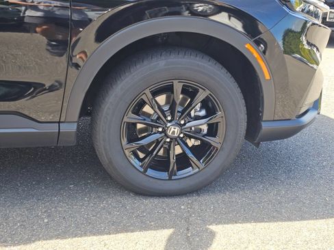 Certified 2025 Honda CR-V Sport image 9
