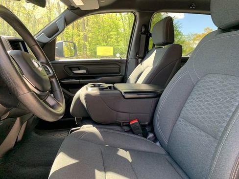 Used 2025 RAM 1500 Classic Warlock AWD/4WD image 36