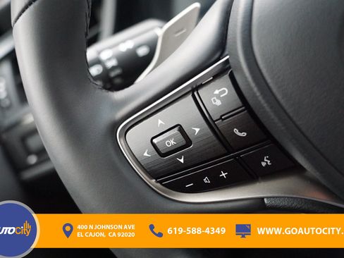 Used 2024 Lexus ES 300h w/ Premium Package FWD image 19