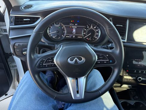 Used 2022 INFINITI QX50 Luxe image 31