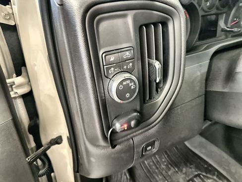 New 2026 GMC Sierra 1500 Pro w/ Pro Value Package image 15