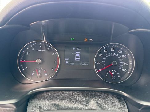 Used 2021 Kia Forte LXS FWD image 13