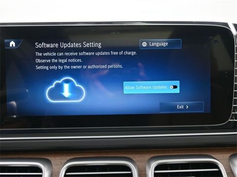 New 2026 Mercedes-Benz GLE 580 4MATIC image 4