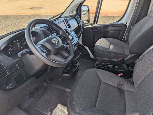 Used 2024 RAM ProMaster 2500 w/ Safety Group image 21