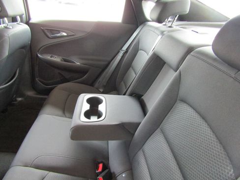 Used 2023 Chevrolet Malibu LT FWD image 29