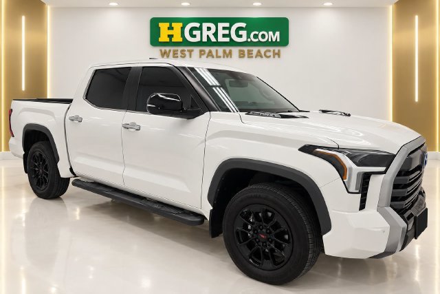 Used 2024 Toyota Tundra Limited w/ Power Package AWD/4WD image 4