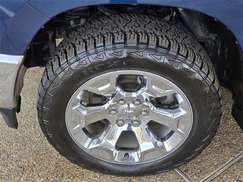 Used 2020 RAM 1500 Big Horn image 9