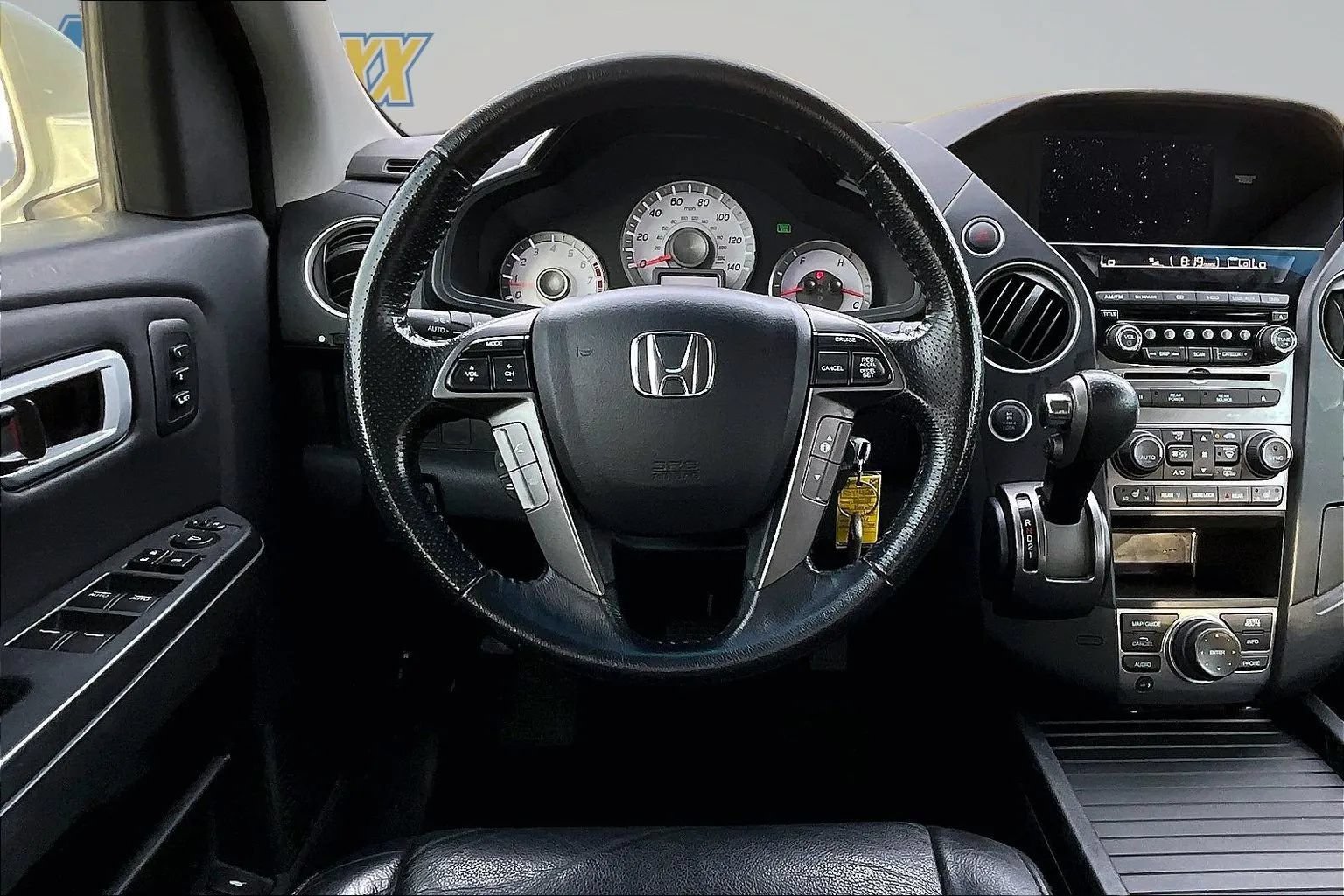Used 2015 Honda Pilot Touring image 8