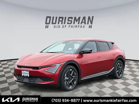 New 2025 Kia EV6 Light image 2